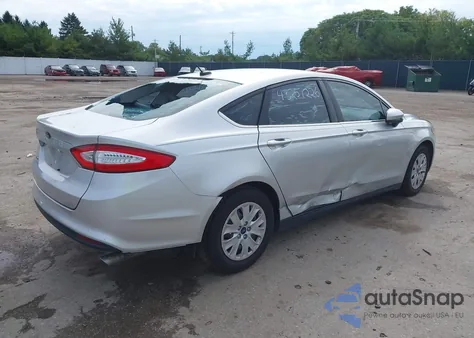 2013 Ford Fusion S из США, поврежденный, VIN 3FA6P0G71DR117316